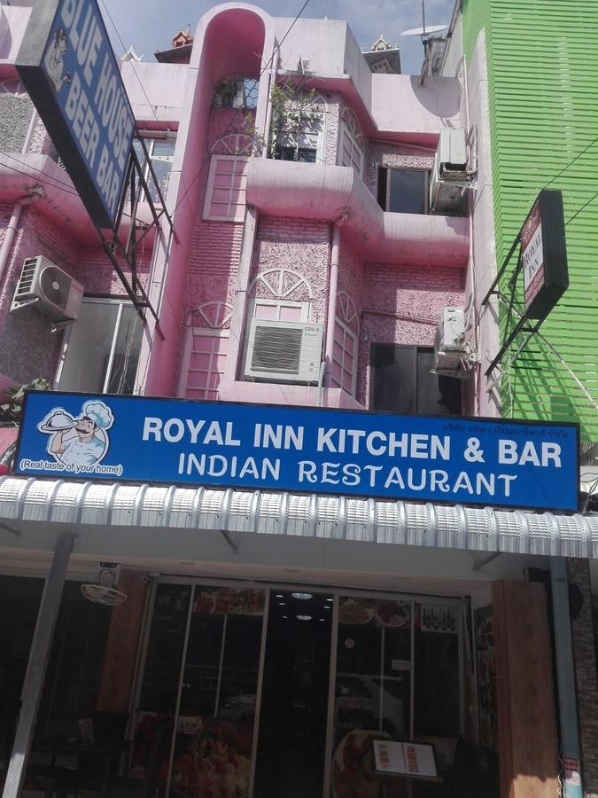 Royal Inn Kitchen And Bar Pattaya Exterior photo